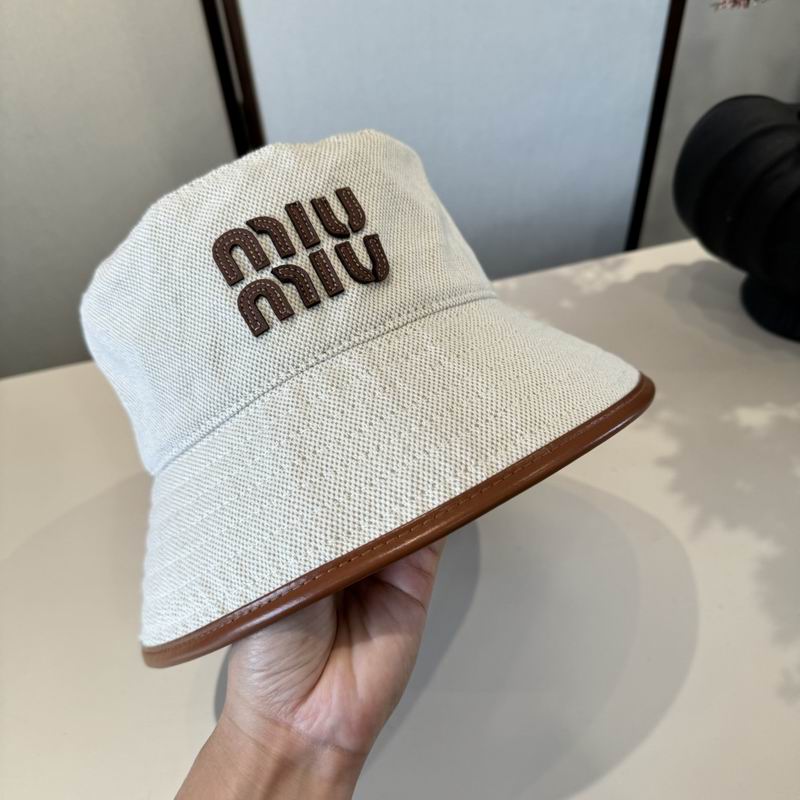 Miumiu hat 090908